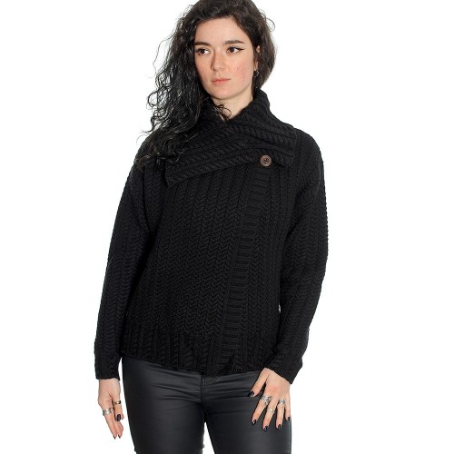 Transcendeer Woman Black Sweater